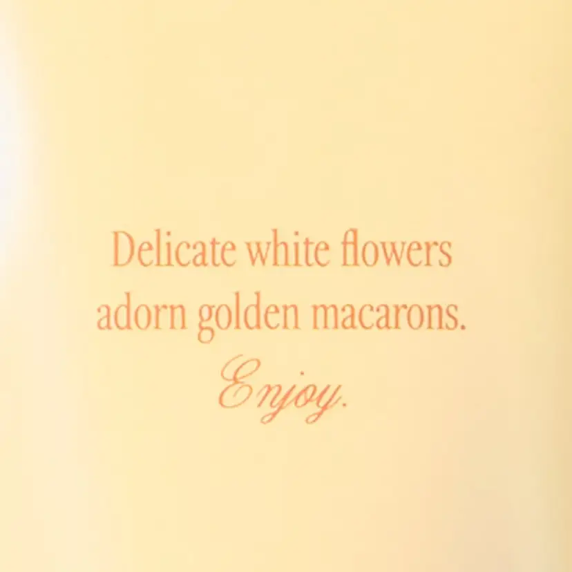 Loción Perfumada Café Victoria Sugared Petals's photo #1